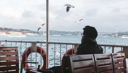 国际热身赛中国青年队逆袭 球迷支持新人涌现，国家队热身赛进球算不算正式进球